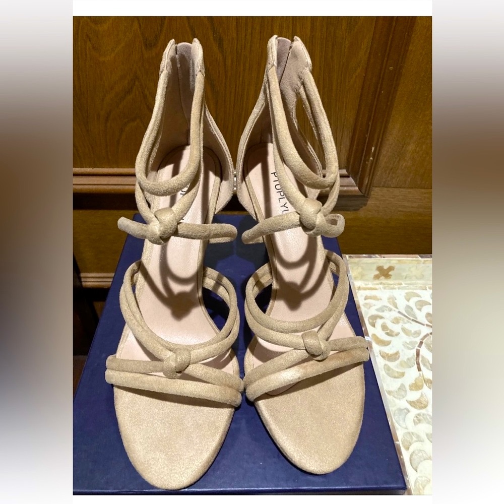 New PTUPLYU HEELS
